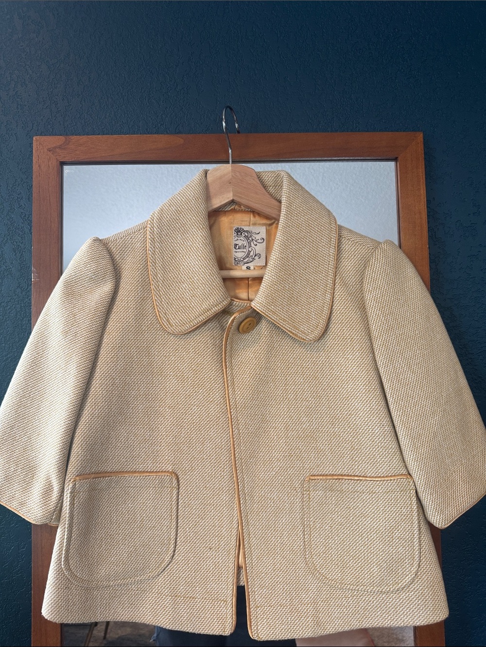 Cropped Cream Jacket with Peter Pan Collar